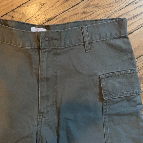Calvin Klein shorts excellent condition - Picture 2 of 4